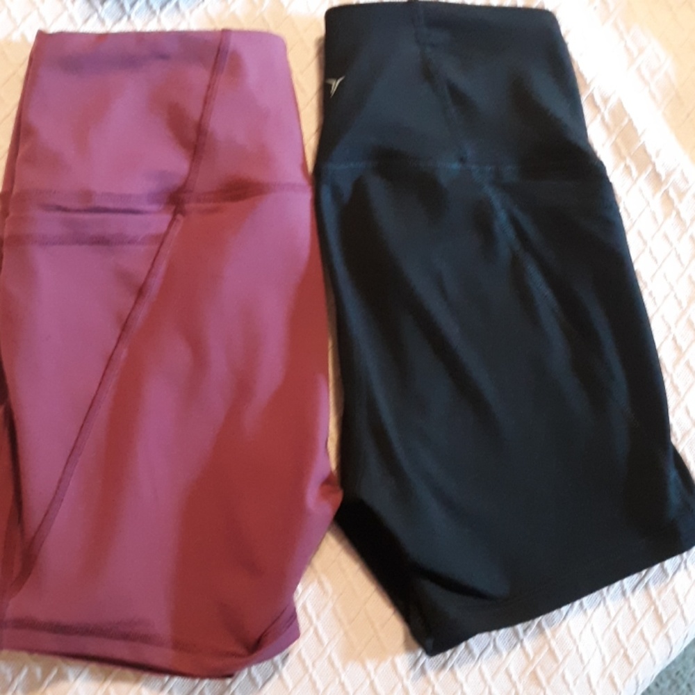 SOLD High rise active shorts (2 pair) retails $36!
